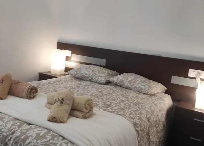 As Pitas 2 * Tapia De Casariego